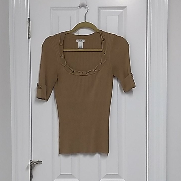 Top - Picture 3 of 3